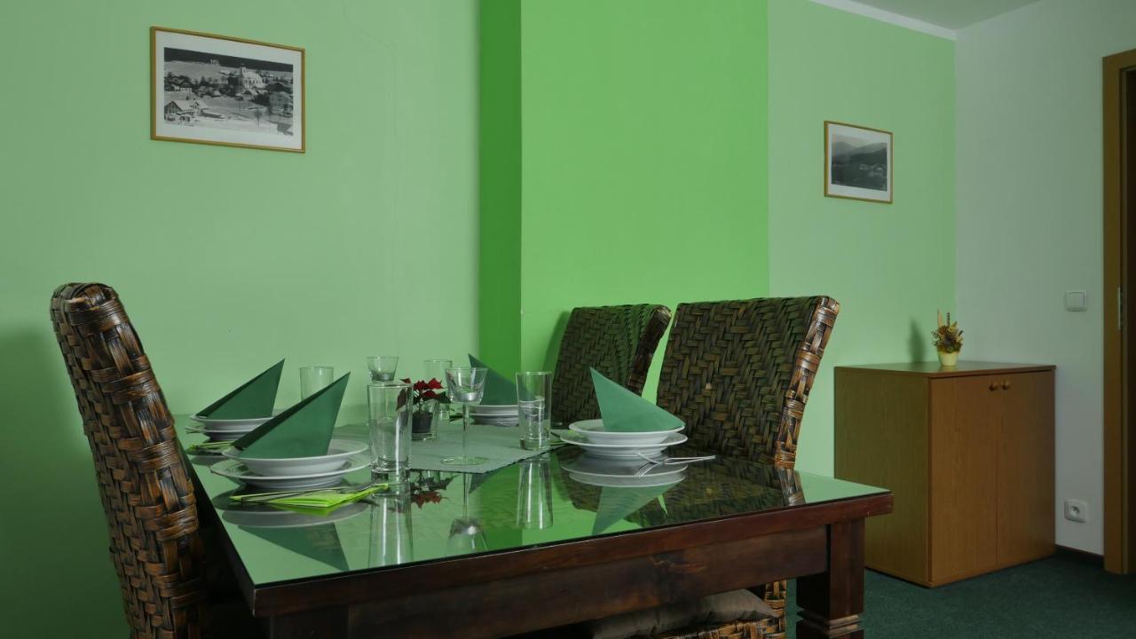 Pension Aspen ฮาร์ราคอฟ ภายนอก รูปภาพ