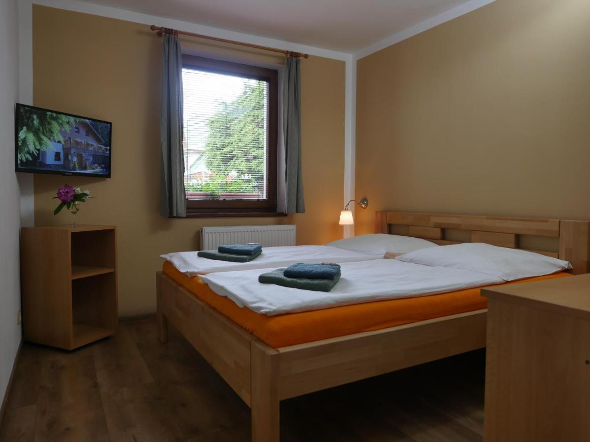 Pension Aspen ฮาร์ราคอฟ ภายนอก รูปภาพ