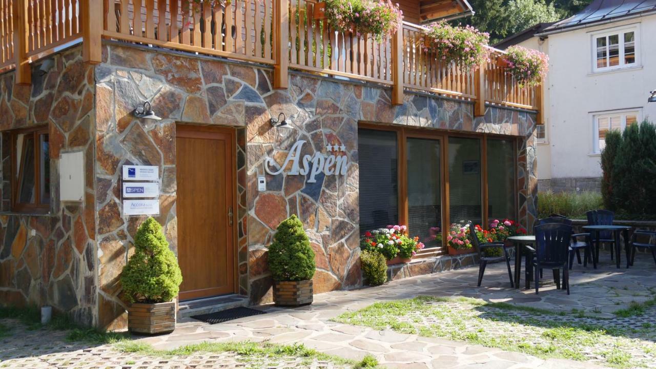 Pension Aspen ฮาร์ราคอฟ ภายนอก รูปภาพ